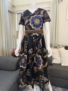 Black Floral Midi BATIK Dress